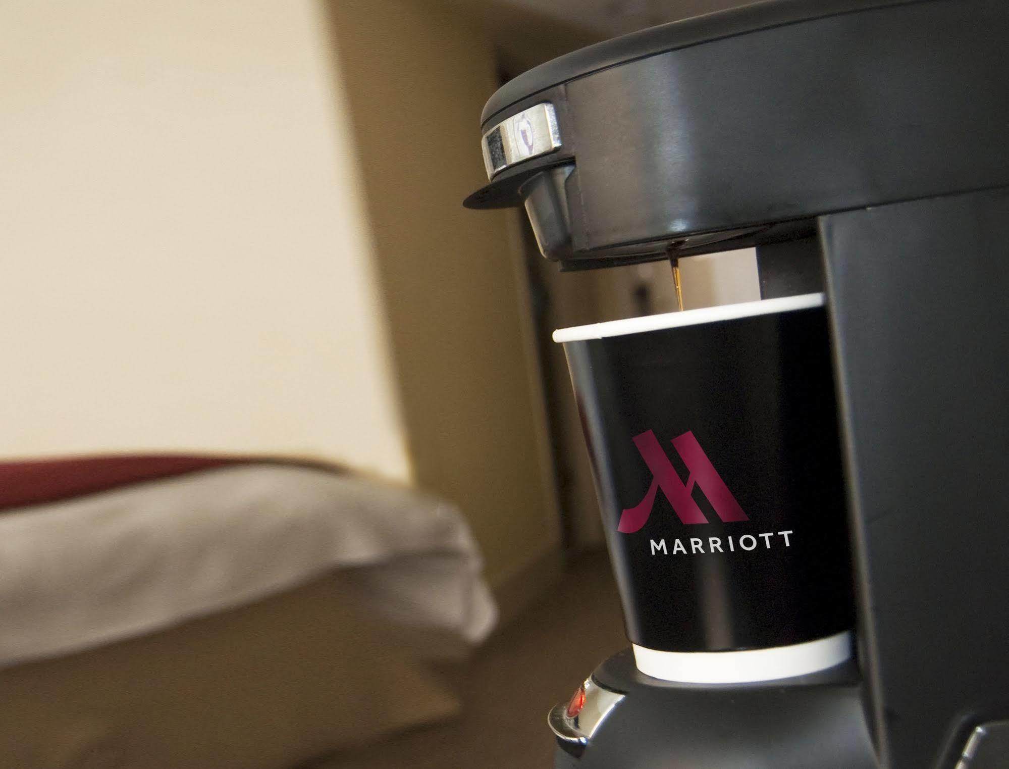Hotel Marriott Philadelphia West 4*