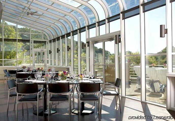 Marriott Philadelphia West Hotel 4*